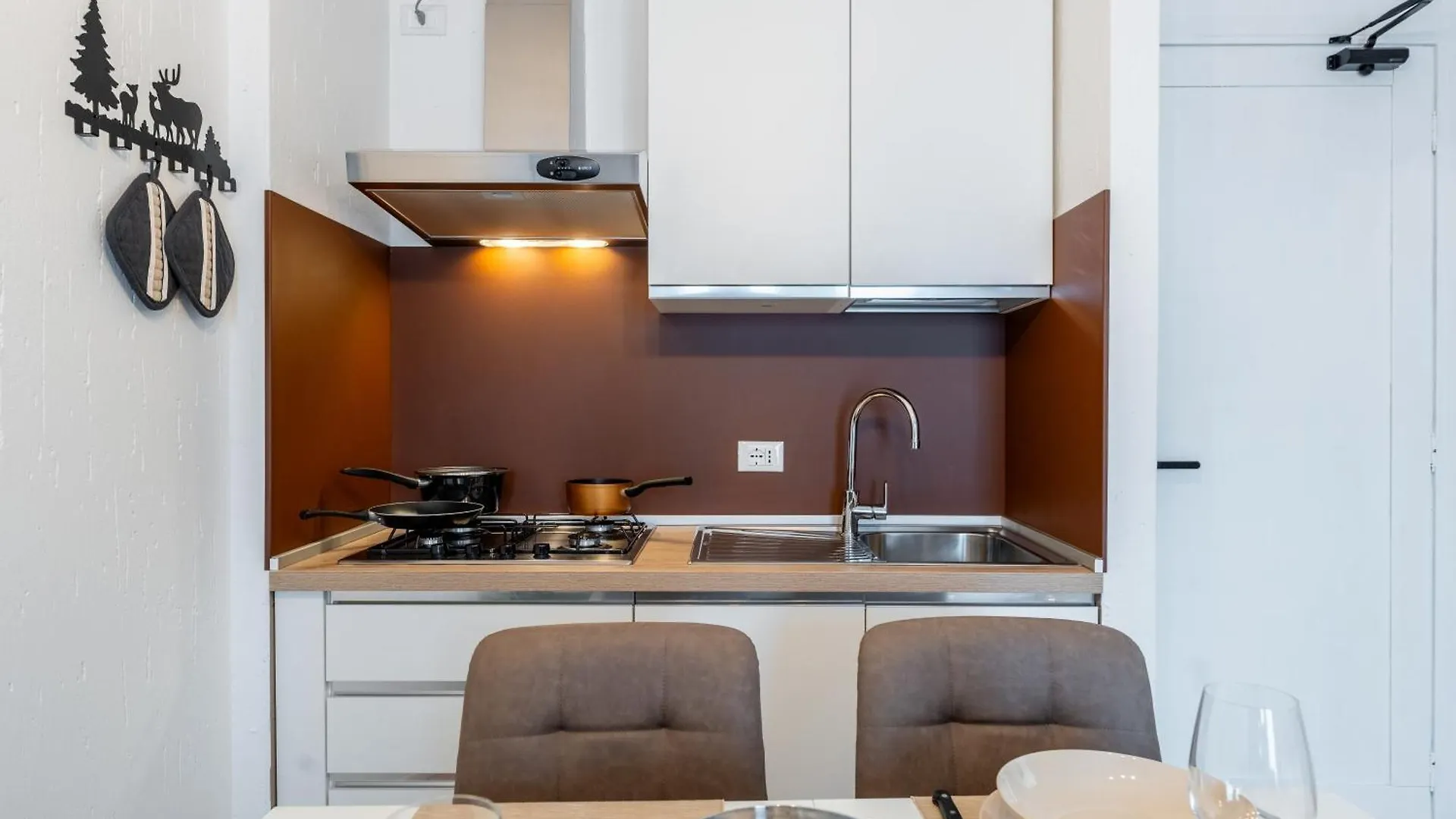Elegante Bilocale Con Balcone - Perfetto Per Coppie Apartment Gallio 0*,